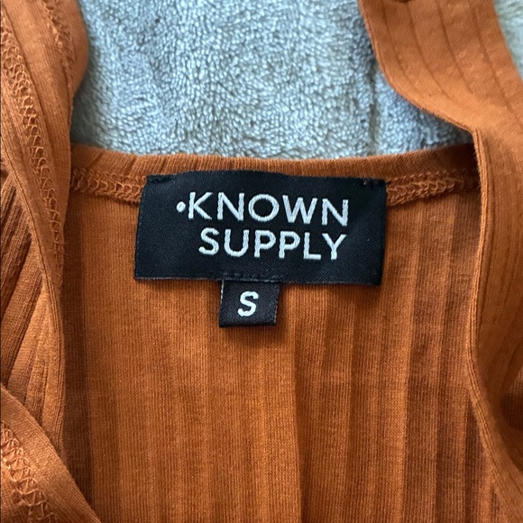 Rust Orange Ribbed Camisole Top - Picture 2 of 3